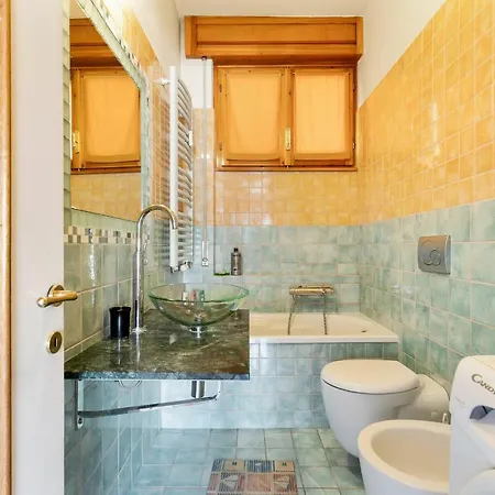 Attic View Apartment Bellano